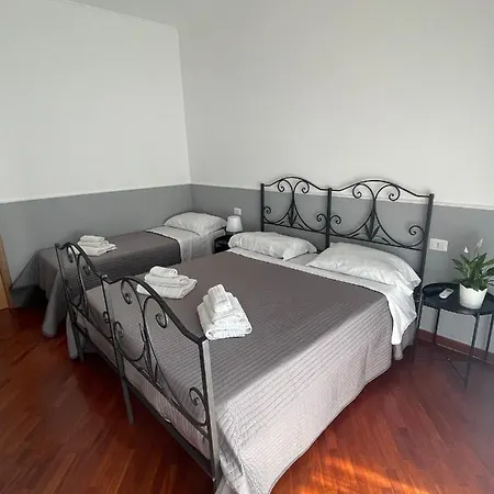 Apartment Campanile Maison *